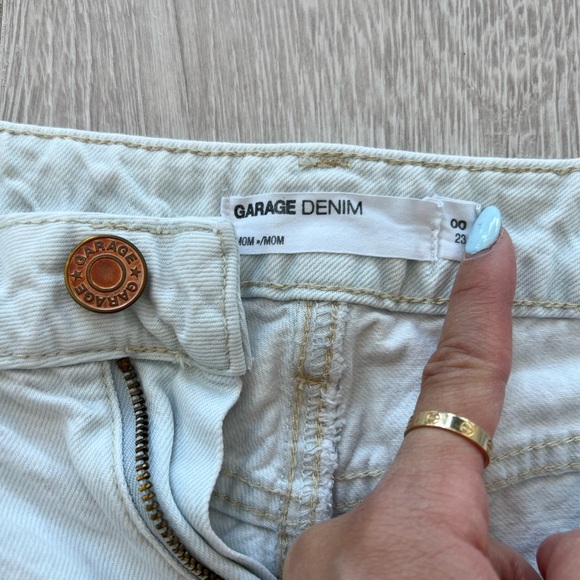 Garage ripped mom shorts - Picture 3 of 3